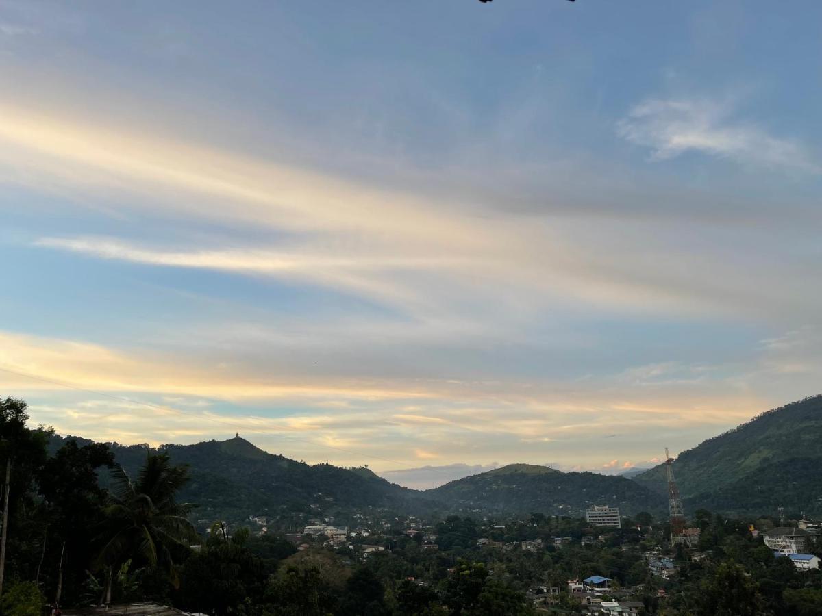 360 City View 巴杜勒 外观 照片